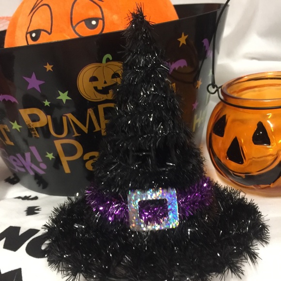 Child’s Halloween Decorations Not Scary (Mystery Box) - Picture 9 of 12